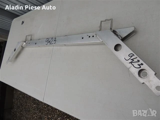 Предна напречна греда Volvo XC60 година 2018 2019 2020 2021 код 31688773 , снимка 4 - Аксесоари и консумативи - 50472413