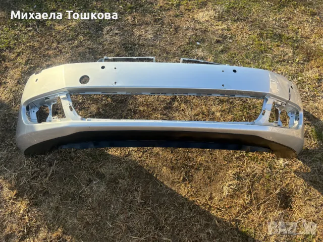 Предна броня за Голф 6 / VW Golf VI, снимка 1 - Аксесоари и консумативи - 48634419