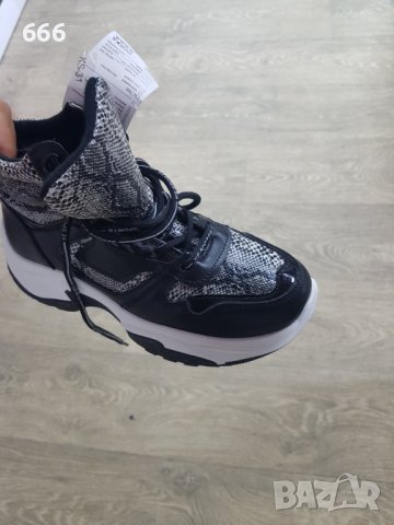 Маратонки, снимка 3 - Маратонки - 42016045