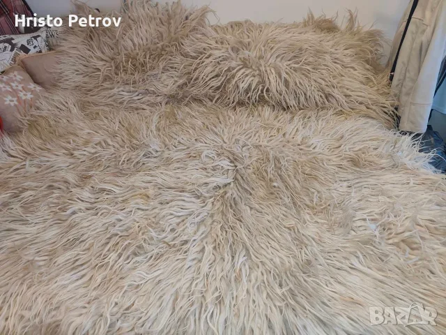 Продавам Родопско Халище