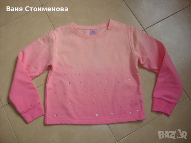 Нова ватирана блуза F&F, снимка 1 - Детски Блузи и туники - 42055992
