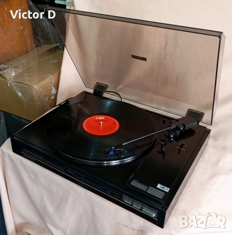 UNIVERSUM F 4386 - Грамофон , снимка 2 - Грамофони - 51406241