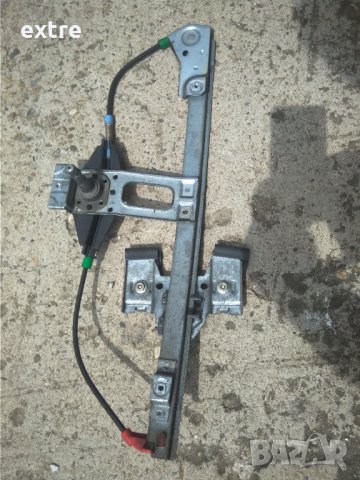 Машинка/Стъклоповдигач механичен за Volkswagen Golf III (1H1)(1991-1998),4 вр., хечбек, снимка 2 - Части - 28832903