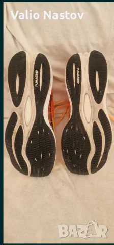 Продавам маратонки за бягане Puma NITRO 42 номер., снимка 4 - Спортни обувки - 55936902