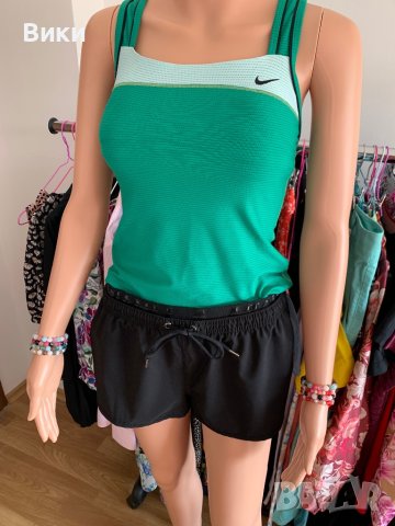 Черни къси панталонки, размер М, снимка 4 - Къси панталони и бермуди - 40745115