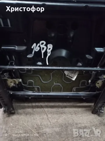 Оригинална седалка за mercedes в отлично състояние, снимка 10 - Части - 50437618