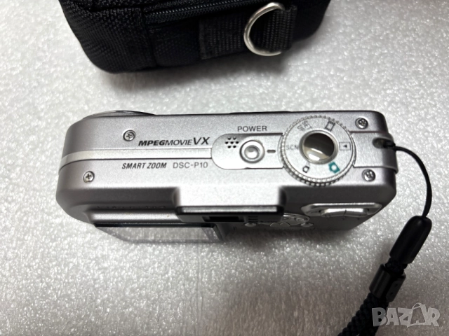 Цифров Фотоапарат Sony Cyber-shot DSC-P10, снимка 4 - Фотоапарати - 52223142