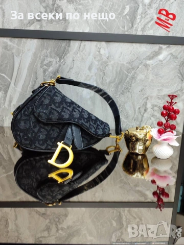 Christian Dior Дамска Чанта Кристиян Диор - Налични Различни Цветове Код SK929, снимка 3 - Чанти - 53436334