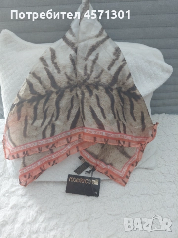  Roberto Cavalli  шал,фишу