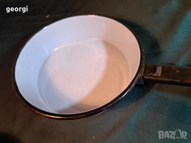 български емайлиран тиган 29/6, снимка 3 - Съдове за готвене - 52809087