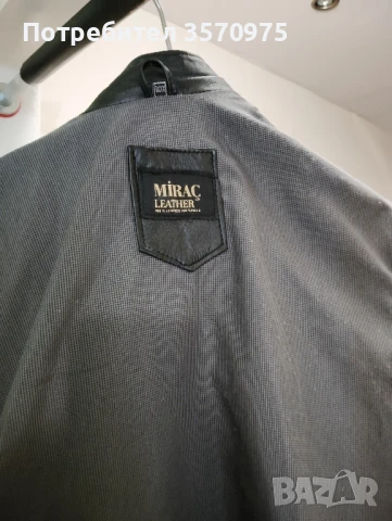 продавам мъжко кожено яке естествена кожа тележка черно право размер XXXL за 130лв 