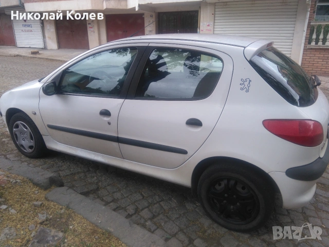 Пежо 206 1.9D 2000г, снимка 3 - Автомобили и джипове - 53619402