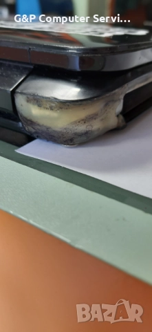 Laptop DELL Vostro 1015, Доста преживял, но все още работи чудесно ..., снимка 12 - Лаптопи за дома - 51508252