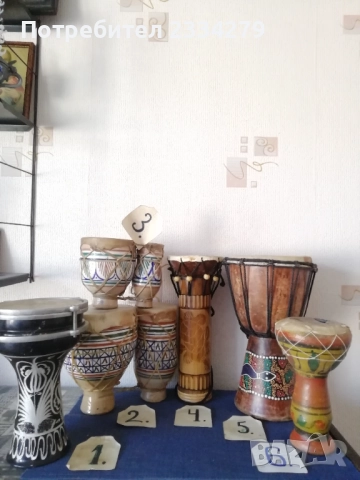 Стари ударни инструменти, ТАРАМБУКИ, ДАЙРЕТА, ръчно изработени в различни държави. 