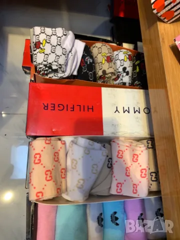 чорапи в кутия balenciaga tommy hilfiger fendi hugo boss versace victoria's secret hermes calvin kle, снимка 2 - Дамски чорапи - 50422787