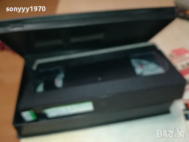МЕЧТИ В ЗАБРАНЕНАТА ЗОНА-VHS VIDEO TAPE 1802251545, снимка 13 - Други жанрове - 49180994