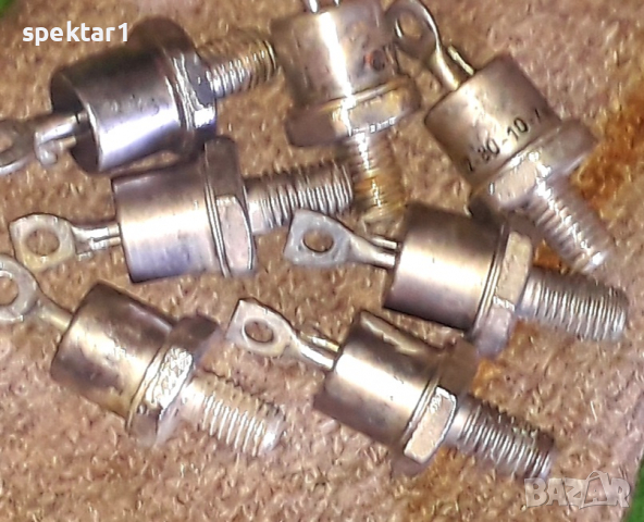 Руски тиристори от 10 25 80 160 250 400 500 ампера 1000 или повече волта