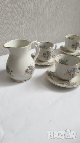 Сервиз за кафе - 13 части - фабрика Коста Йорданов гр.Видин, снимка 6 - Колекции - 53661366