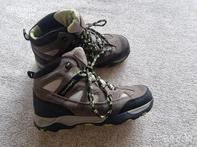 Детски водоустойчиви боти Jack Wolfskin Vojo Texapore 36 номер , снимка 2 - Детски боти и ботуши - 47803349