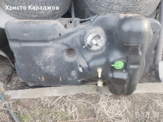Резервоар Рено Мастер, снимка 2 - Части - 53711092