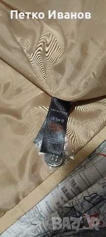 Дамски шлифер Definitions – бежов, размер EU 46, снимка 4 - Шлифери - 52891364