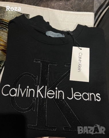 Блуза на CalvinKlein