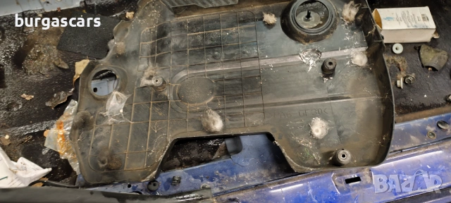 Декоративен капак двигател Mazda 6 2.0 D-121к.с. GG седан, снимка 2 - Части - 53442196