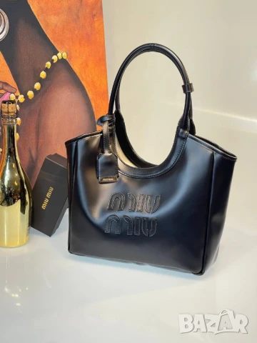 чанти Miu Miu , снимка 5 - Чанти - 51302904