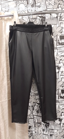 Ефектен Макси Кожен Панталон в черно-размери50,52,54!, снимка 2 - Панталони - 52377600