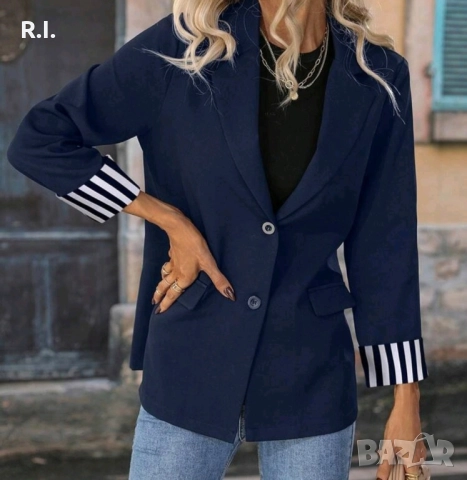 Дамско тъмносиньо сако, снимка 3 - Сака - 51883065
