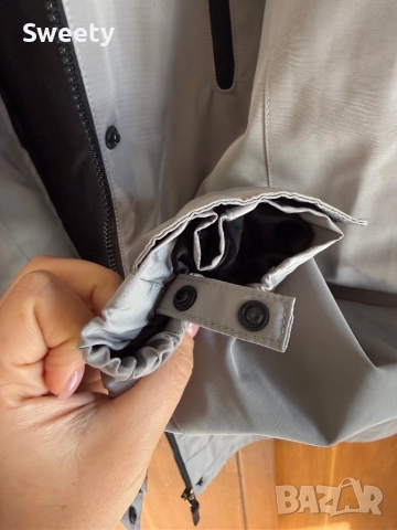 Calvin Klein оригинално двойно непромокаемо яке , снимка 9 - Якета - 52321772