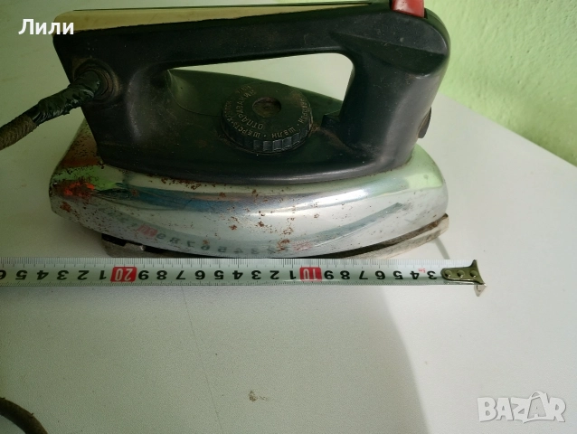 Антикварна ютия от соца. Ютия от СССР, снимка 6 - Ютии - 52947536