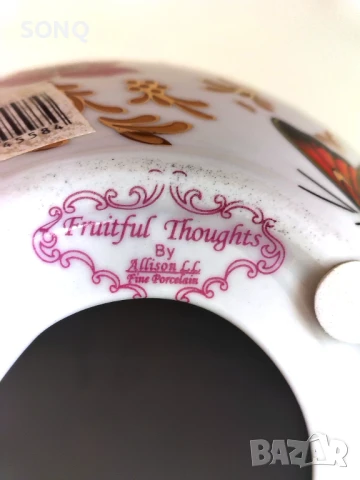 Прекрасно Колекционерско Голямо Порцеланово Яйце, снимка 6 - Декорация за дома - 51139195