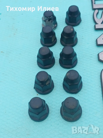 Капачка за джанта и емблеми за Форд Транзит , снимка 6 - Части - 52977114