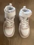 Детски маратонки Nike court borough mid 2 , снимка 1