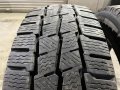 2бр зимни гуми 215/60/17С Michelin, снимка 1 - Гуми и джанти - 34826722