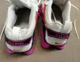 Дамски спортни обувки Nike Shox, модел AT8046-100. , снимка 2