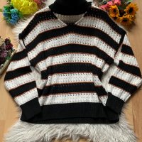 Трицветен пуловер, снимка 1 - Блузи с дълъг ръкав и пуловери - 38958362