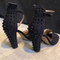 Токчета Zara - 37 , снимка 1 - Дамски обувки на ток - 41097455