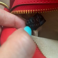 Дамска чанта Gucci (Marmont MATELASSÉ small Shoulder bag, снимка 13 - Чанти - 41450363