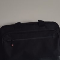 Оригинална чанта за лаптоп, снимка 11 - Лаптоп аксесоари - 44337884