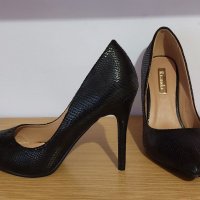 Дамски обувки на ток, снимка 1 - Дамски обувки на ток - 41144741