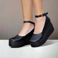 Обувки на платформа - черна кожа с черно ходило - 125K, снимка 2 - Дамски ежедневни обувки - 32216669