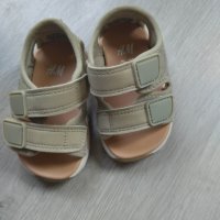 нови сандали НМ, снимка 3 - Детски сандали и чехли - 41041408