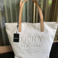 DKNY , снимка 1 - Чанти - 40250291
