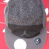 Jordan Nike Youth оригинална шапка с козирка, снимка 1 - Шапки - 41623718