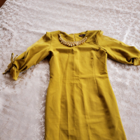 Дамска рокля в цвят горчица, неразличима от нова, снимка 5 - Рокли - 36375890