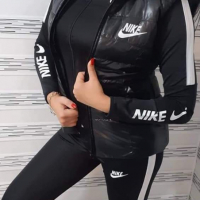 Дамски грейки Nike,Adidas , снимка 1 - Спортни екипи - 36134507