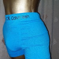 Calvin Klein XL/XXL Светло син безшевен мъжка боксер , снимка 4 - Бельо - 42361569