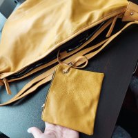 Дамска нова чанта цвят горчица , снимка 6 - Чанти - 40716640